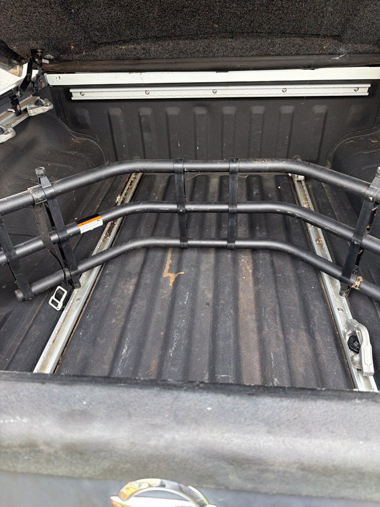 Used 2014 Nissan Frontier SV w/ SV Value Truck Package RWD image 6