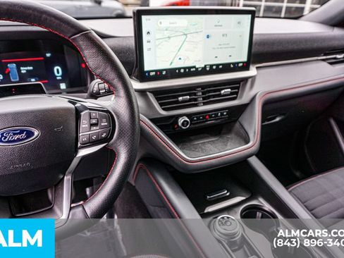 Used 2025 Ford Explorer ST-Line AWD/4WD image 33