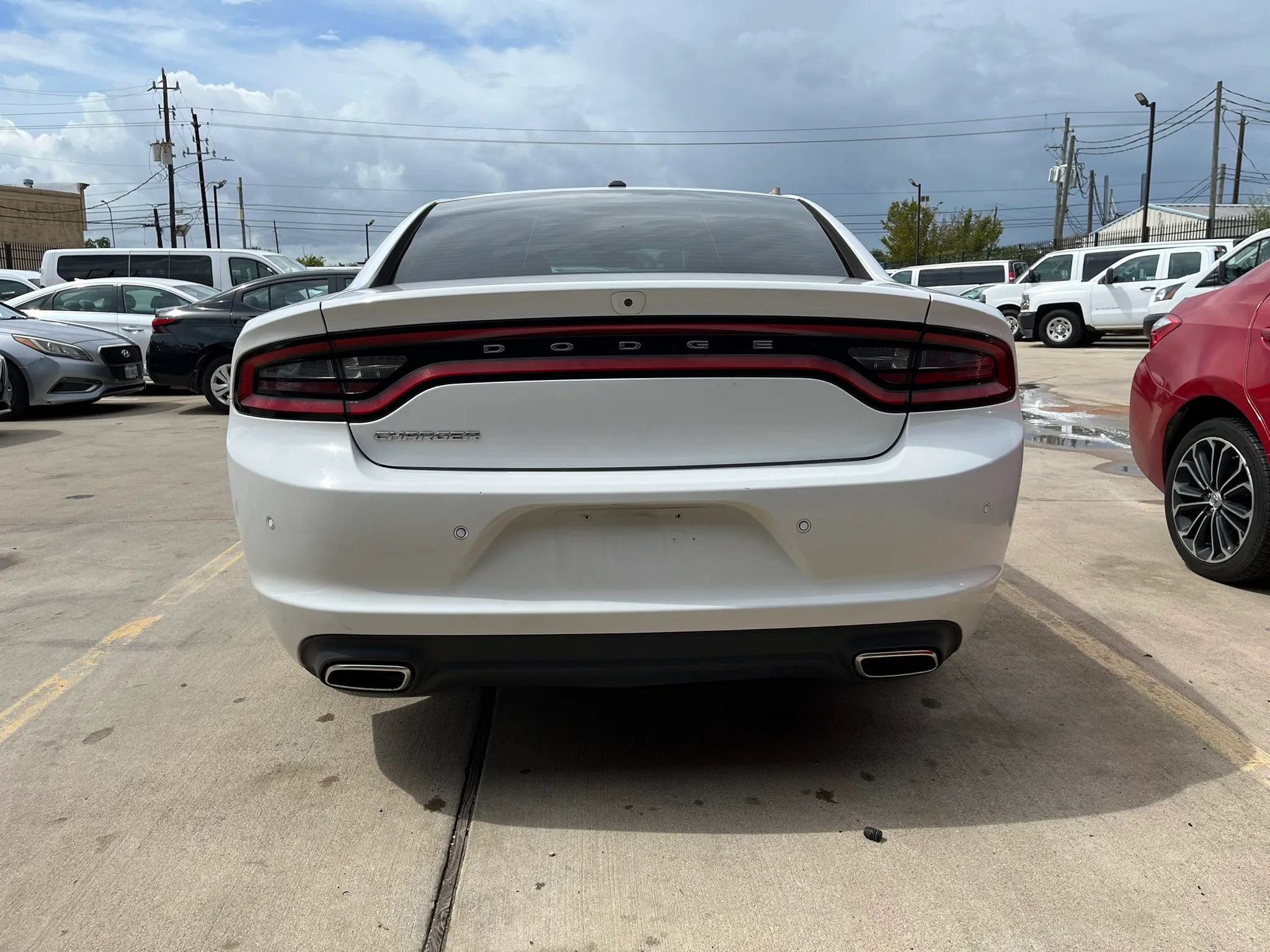 Used 2019 Dodge Charger SXT RWD image 6