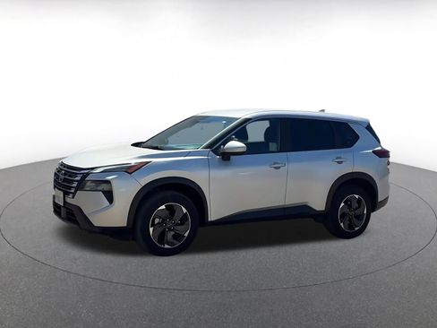 Used 2025 Nissan Rogue SV AWD/4WD image 8