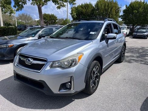 Used 2017 Subaru Crosstrek 2.0i Limited image 2