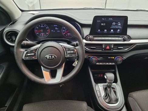 Used 2019 Kia Forte LXS FWD image 22