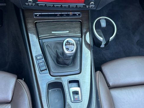 Used 2014 BMW Z4 sDrive28i RWD image 38