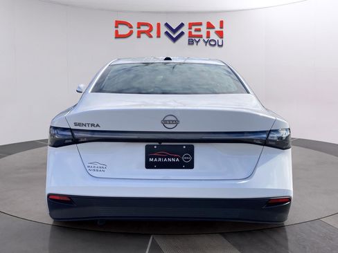 New 2026 Nissan Sentra SV w/ SV Convenience Package FWD image 4