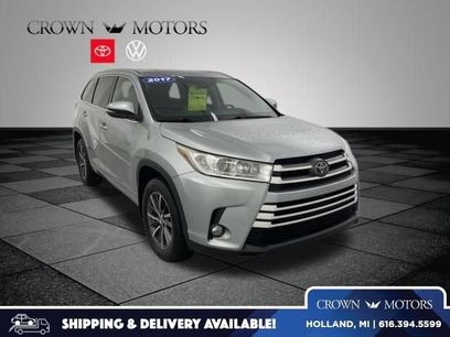 Used 2017 Toyota Highlander XLE