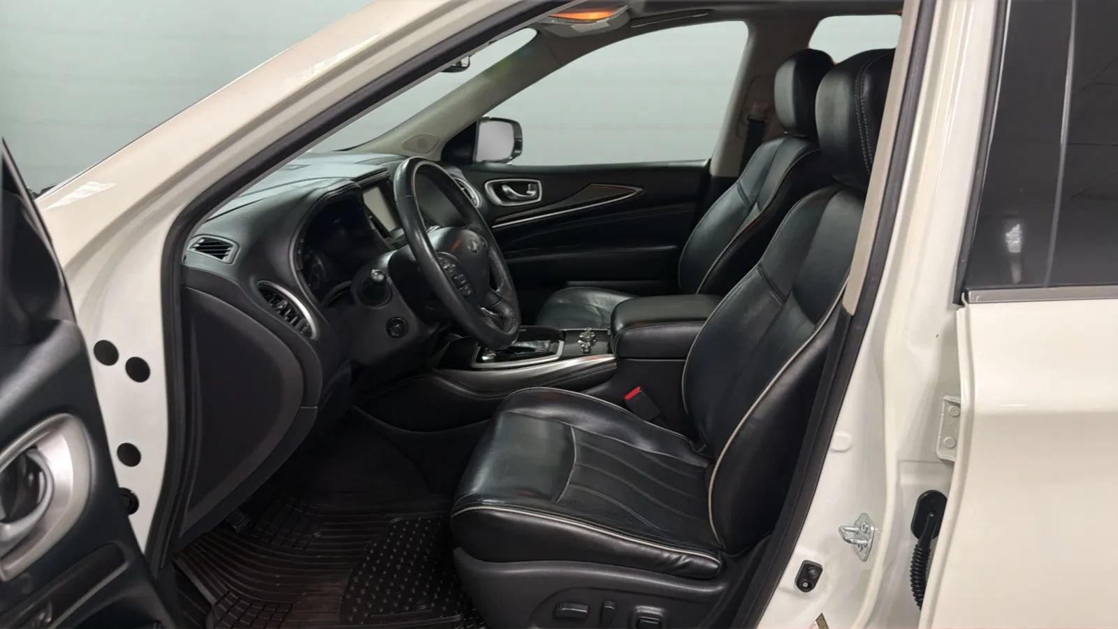 Used 2016 INFINITI QX60 FWD w/ Premium Plus Package image 21