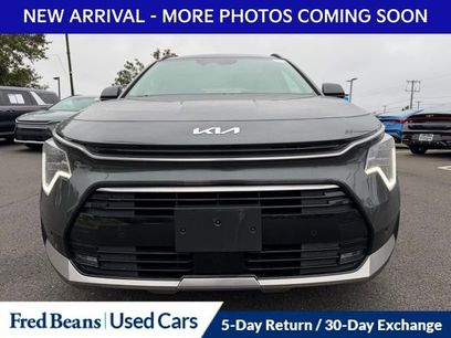 Certified 2023 Kia Niro SX Touring