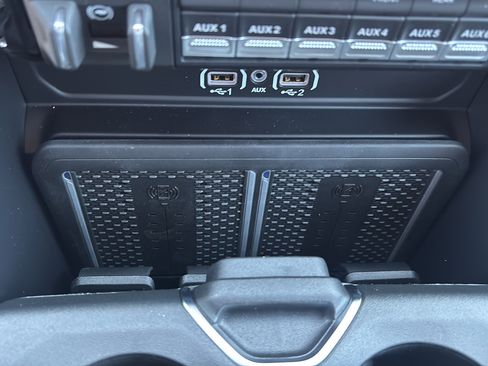 New 2026 RAM 2500 Laramie w/ Night Edition AWD/4WD image 28