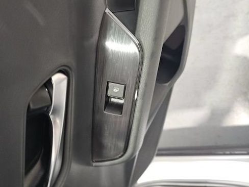 New 2026 Nissan Kicks SV w/ Cold Weather Package AWD/4WD image 17