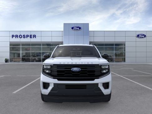 New 2026 Ford Expedition Active RWD image 6