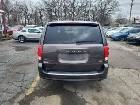 Used 2015 Dodge Grand Caravan SXT w/ UConnect Hands-Free Group FWD image 7