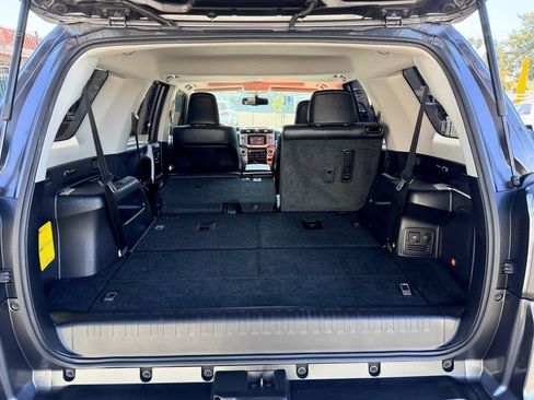 Used 2016 Toyota 4Runner Limited AWD/4WD image 24