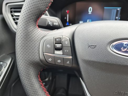 New 2026 Ford Escape ST-Line w/ Tech Pack #1 image 25