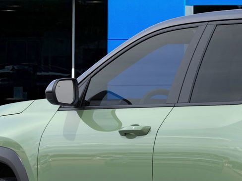 New 2026 Chevrolet Equinox LT image 36