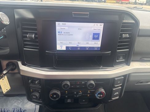 Used 2025 Ford F250 XLT image 4