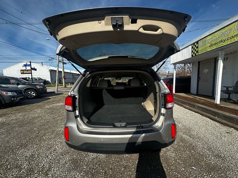 Used 2014 Kia Sorento LX w/ Premium Package image 11