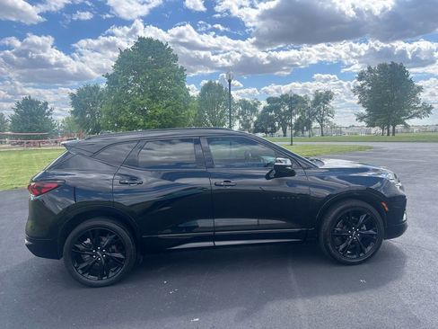 Used 2019 Chevrolet Blazer RS w/ Sun and Wheels Package FWD image 7
