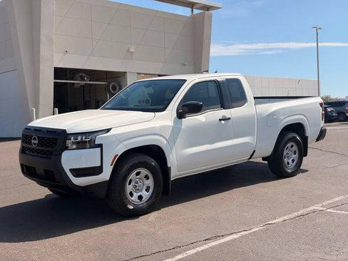 Certified 2026 Nissan Frontier S RWD image 2