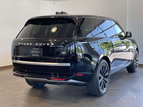 Used 2023 Land Rover Range Rover Long Wheelbase Autobiography AWD/4WD image 4