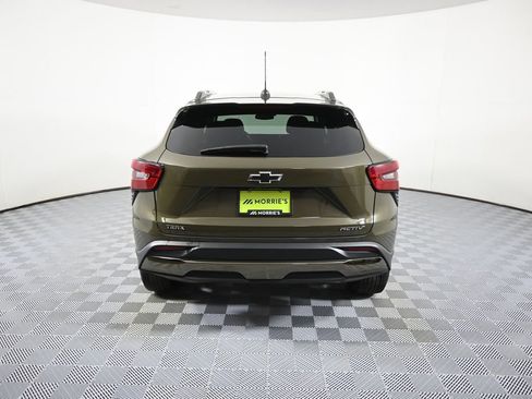 Used 2024 Chevrolet Trax ACTIV w/ Driver Confidence Package image 5