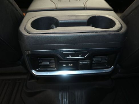 Used 2020 GMC Sierra 1500 AT4 w/ AT4 Premium Package AWD/4WD image 20