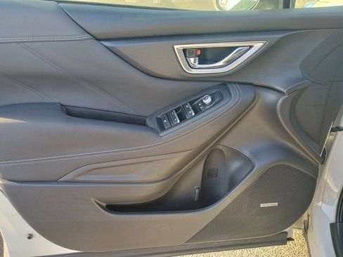 Used 2019 Subaru Forester Limited w/ Popular Package #3 image 11