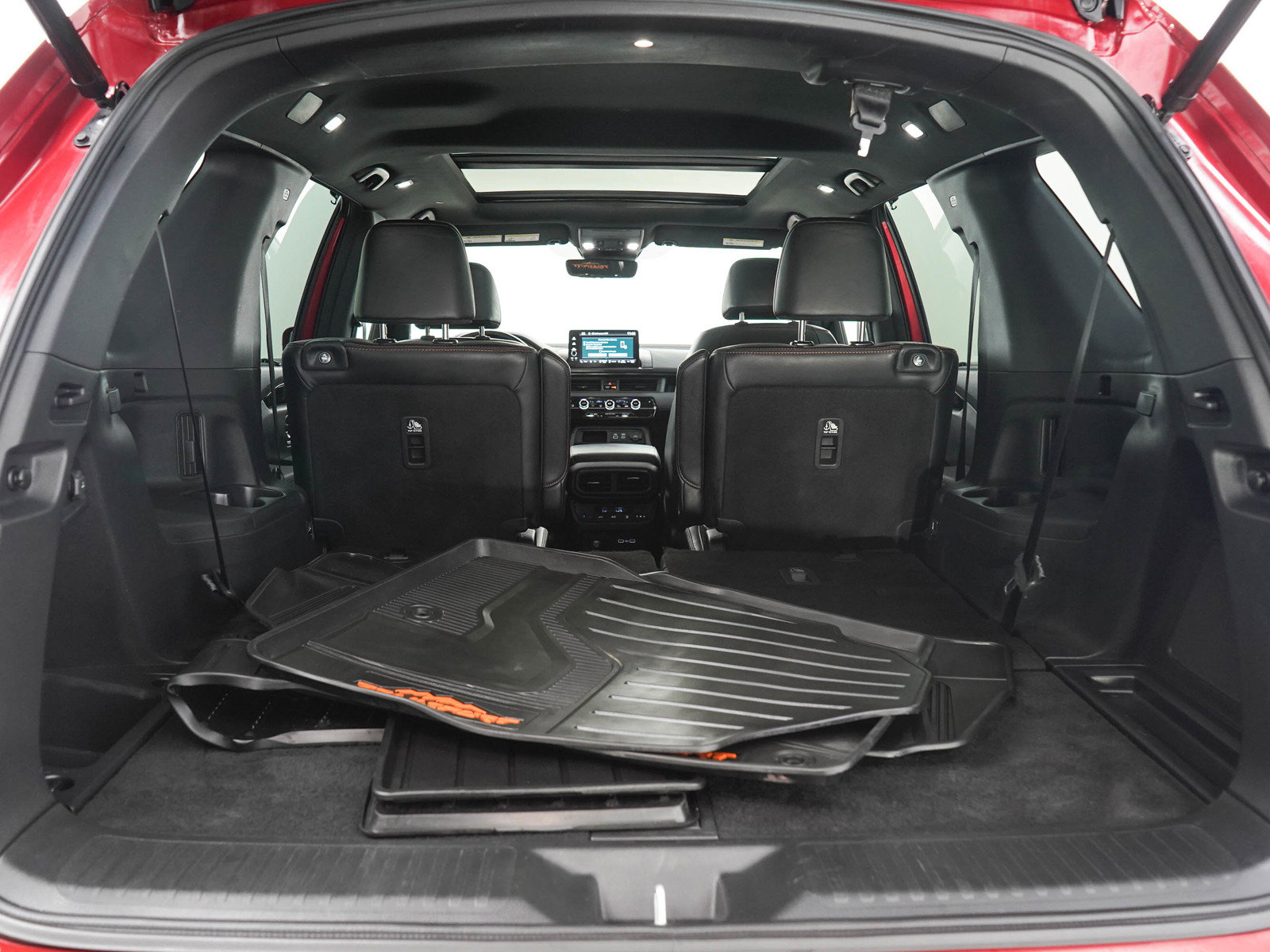 Used 2023 Honda Pilot TrailSport image 9