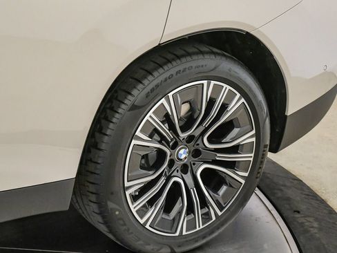 Used 2026 BMW X3 xDrive30i w/ Premium Package AWD/4WD image 11