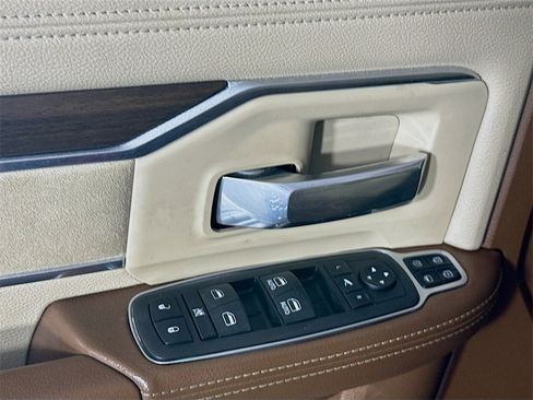 Used 2023 RAM 3500 Laramie image 24