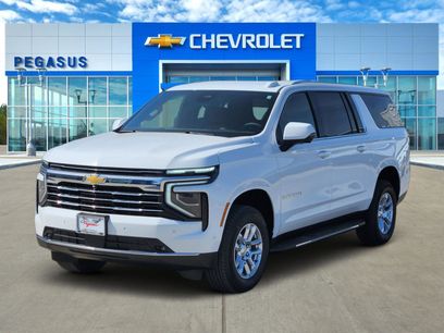 New 2026 Chevrolet Suburban LT w/ Comfort Package