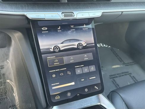 Used 2024 Lucid Air Pure image 21