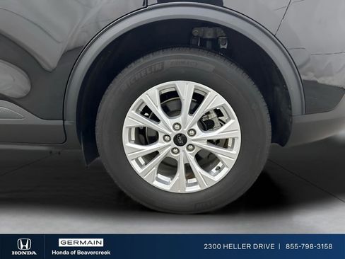 Used 2024 Ford Escape Active w/ Cold Weather Package FWD image 14