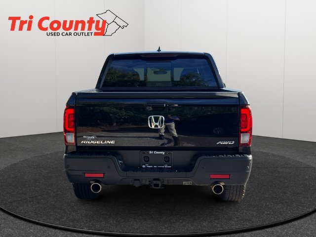 Used 2023 Honda Ridgeline Black Edition image 7