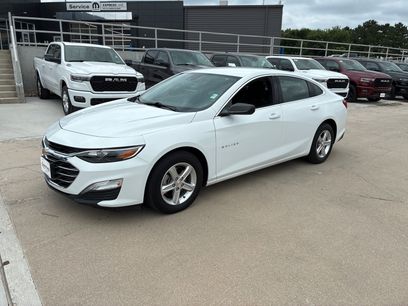 Used 2023 Chevrolet Malibu LS