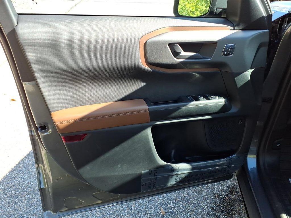 New 2026 Ford Bronco Sport Outer Banks w/ Outer Banks Tech Package+ AWD/4WD image 16