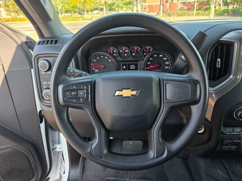 Certified 2024 Chevrolet Silverado 2500 Custom w/ Custom Value Package image 22