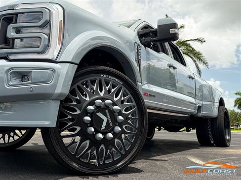 Used 2024 Ford F450 Limited w/ FX4 Off-Road Package AWD/4WD image 9