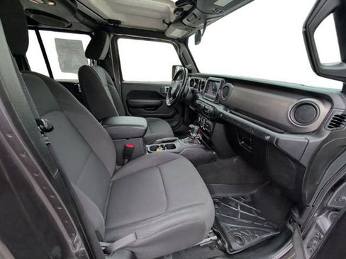 Used 2021 Jeep Wrangler Unlimited Sport AWD/4WD image 15