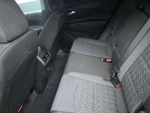 Used 2024 Chevrolet Equinox LT FWD image 14