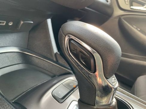 Used 2024 Chevrolet Malibu LT FWD image 23