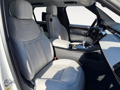 Used 2023 Land Rover Range Rover Sport SE image 22