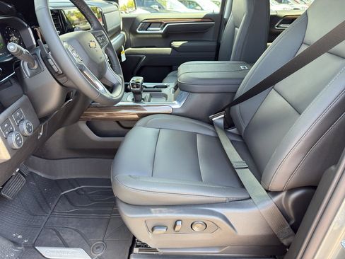 New 2026 Chevrolet Silverado 1500 LT w/ Leather Package image 12