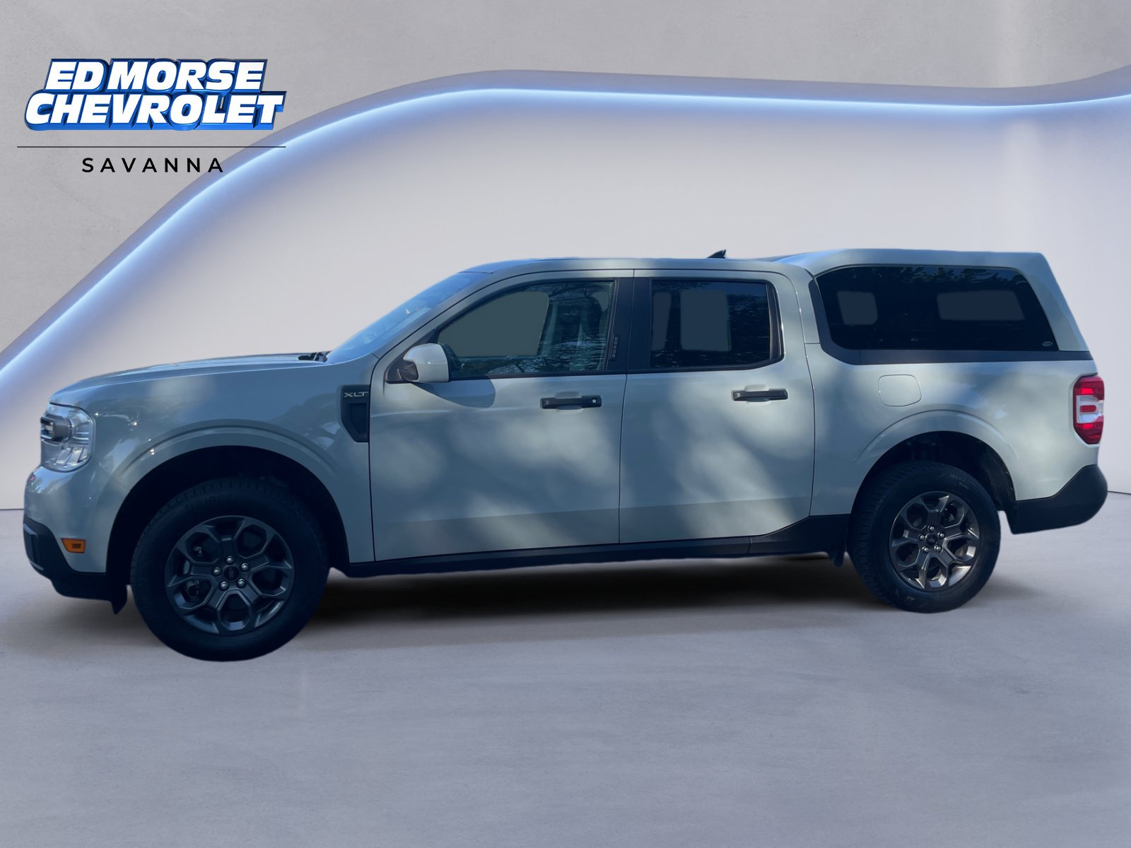 Used 2023 Ford Maverick Lariat FWD image 2
