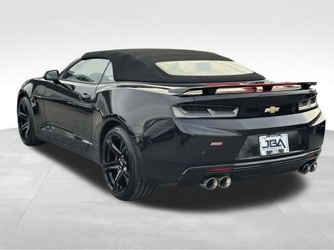 Used 2016 Chevrolet Camaro SS image 25