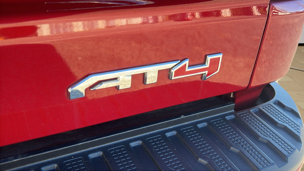 Used 2019 GMC Sierra 1500 AT4 w/ AT4 Premium Package AWD/4WD image 15