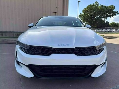Used 2023 Kia K5 LXS image 2