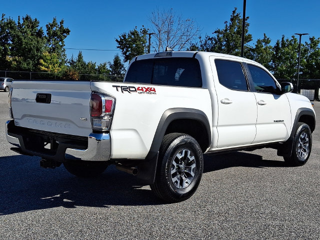 Used 2023 Toyota Tacoma TRD Off-Road AWD/4WD image 9