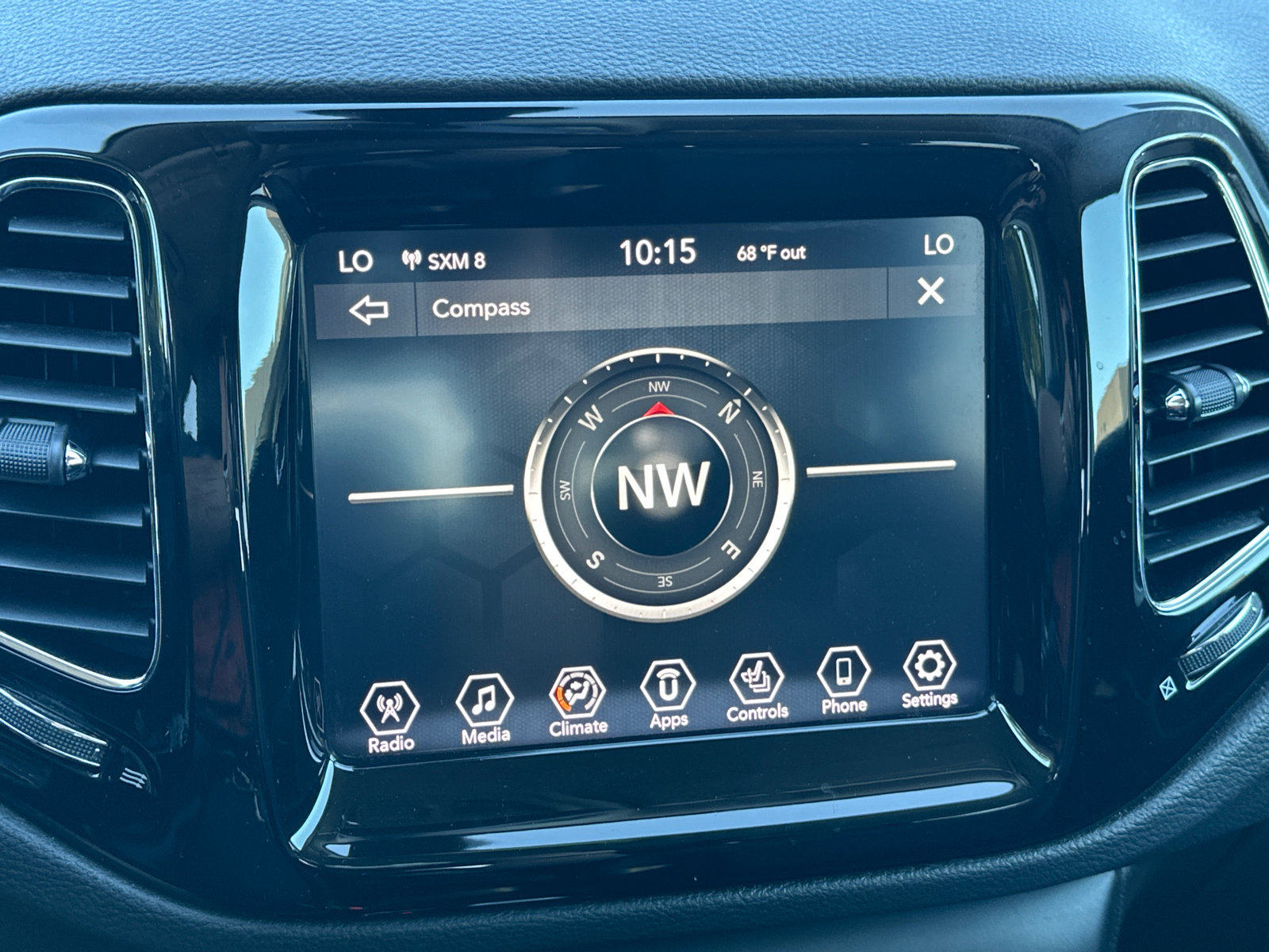 Used 2019 Jeep Compass Limited FWD image 26