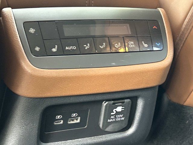 Used 2024 Nissan Pathfinder Platinum w/ Cargo Package AWD/4WD image 20