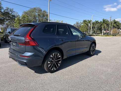 New 2026 Volvo XC60 B5 Ultra w/ Climate Package image 3